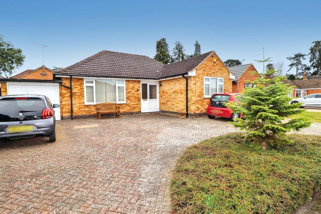 Main image of property: Eden Croft, Kenilworth