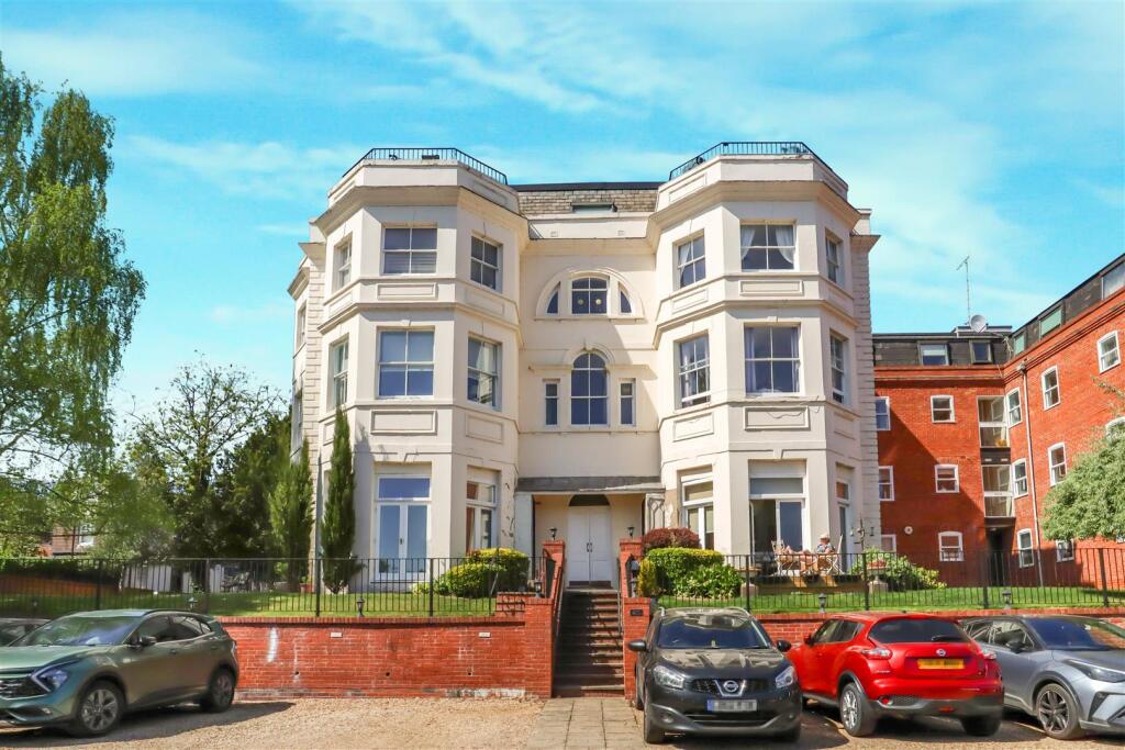 Main image of property: Kenilworth Hall, Bridge Street, Kenilworth