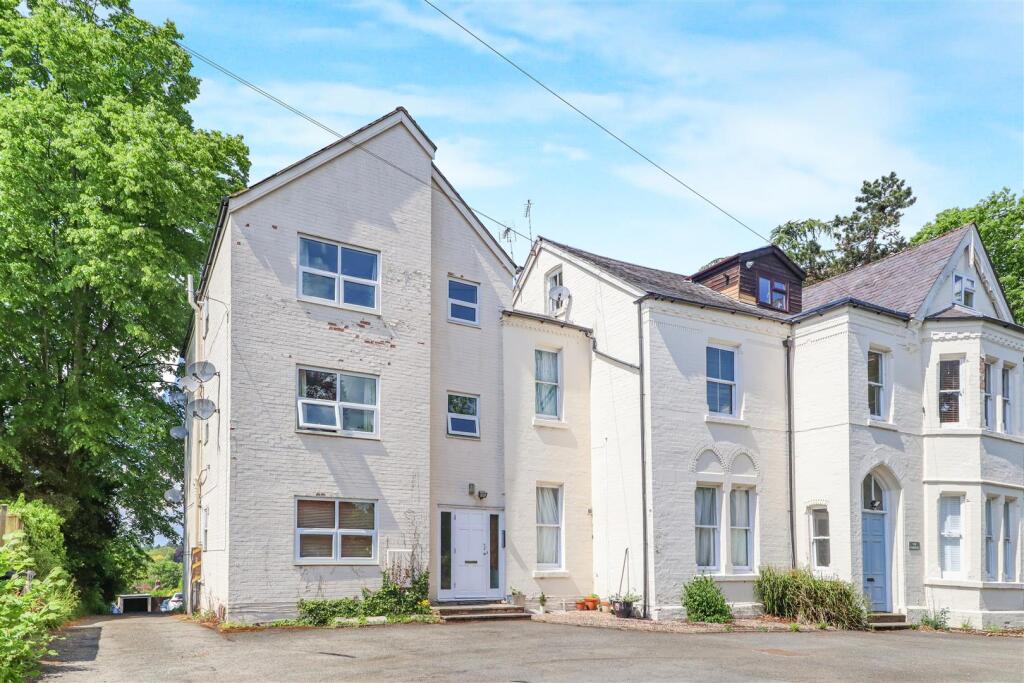 Main image of property: The Paddocks, Holmewood Close, Kenilworth