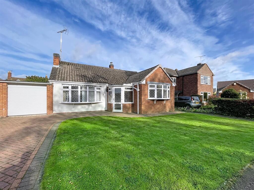 Main image of property: Tulip Tree Avenue, Kenilworth