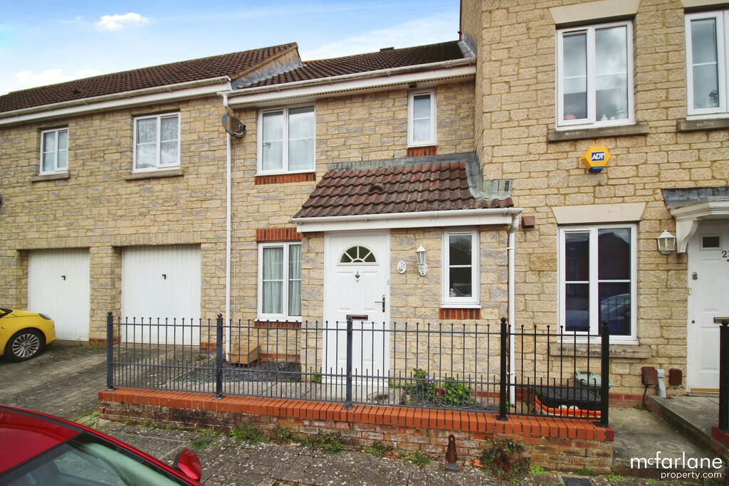 2 bedroom terraced house for rent in Gable Close, Abbey Meads, Swindon, SN25