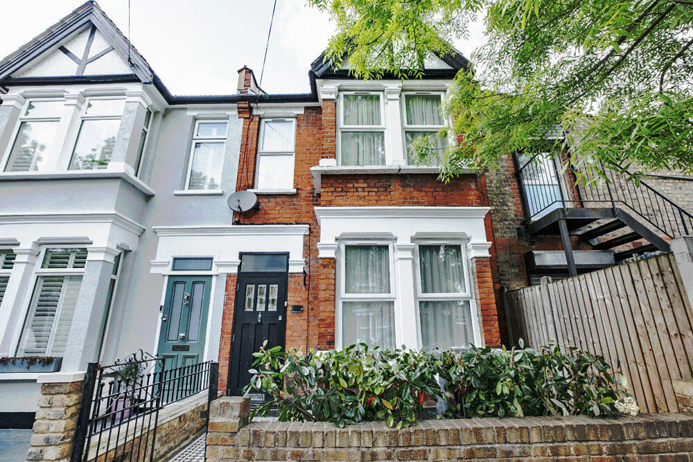 3 bedroom terraced house for sale in Rhodesia Road, Leytonstone, E11