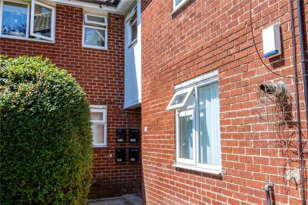 Main image of property: Long Lane, Walton, Liverpool, Merseyside, L9