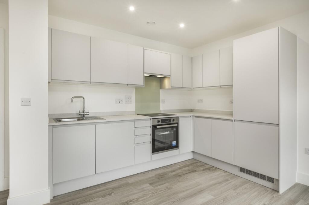 Main image of property: Medway Street Chatham ME4