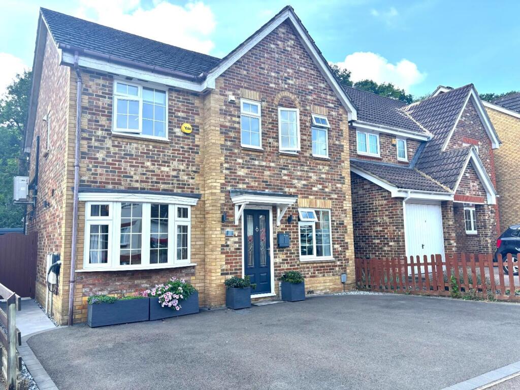 Main image of property: Thirlmere, Stevenage