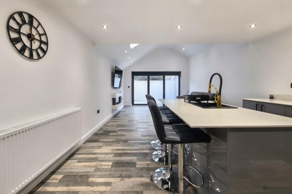 Additional property image - Hengrove Avenue, Bristol