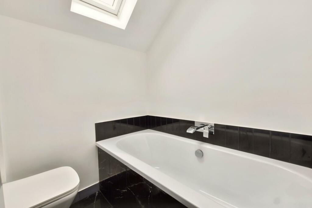 Additional property image - Hengrove Avenue, Bristol