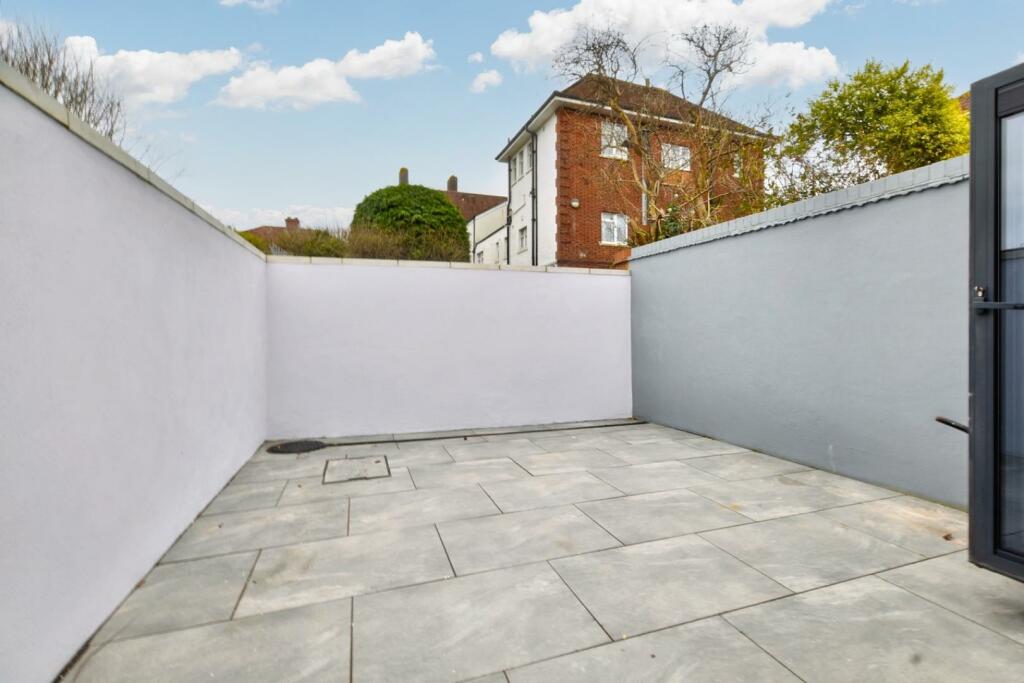 Additional property image - Hengrove Avenue, Bristol