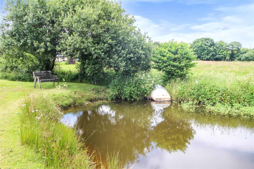 7 bedroom detached house for sale in Woolsery, Bideford, EX39