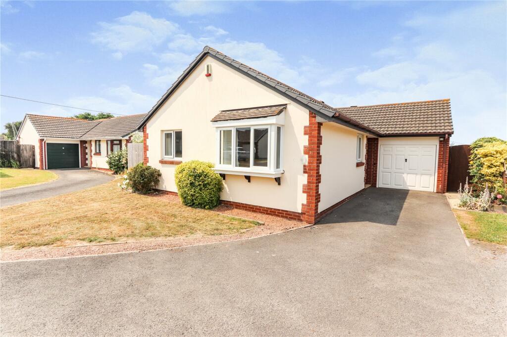 3 bedroom bungalow for sale in Northam, Bideford, EX39