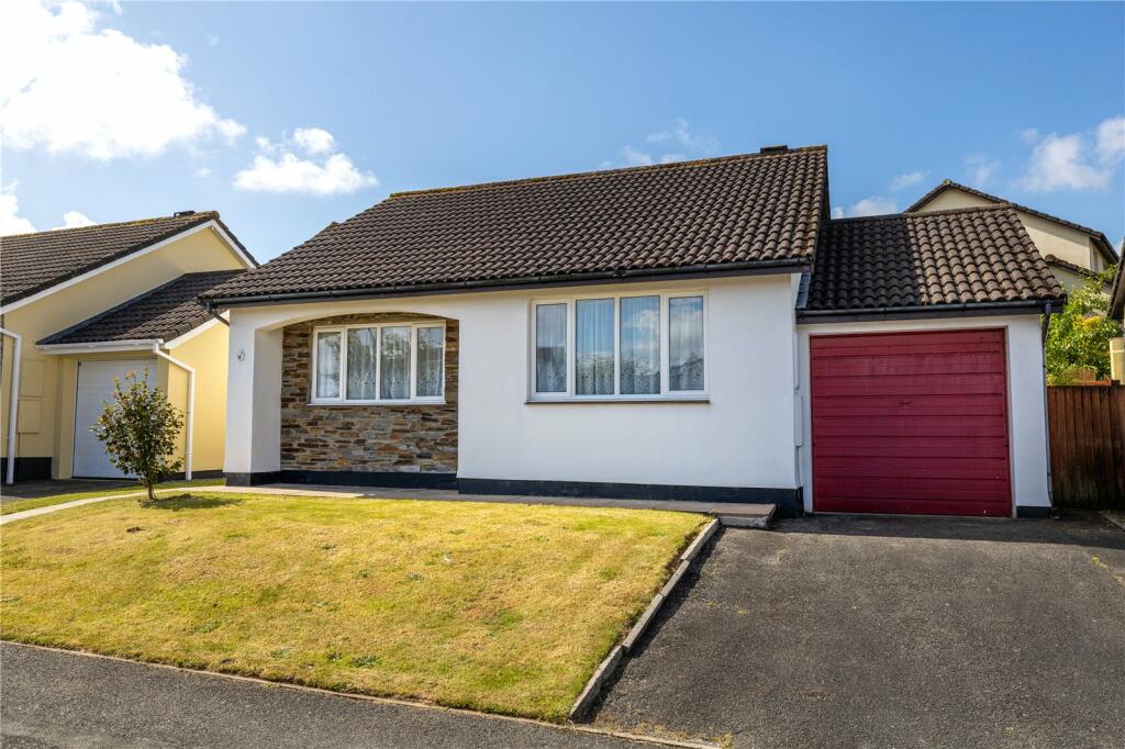 2 bedroom bungalow for sale in Bideford, Devon, EX39