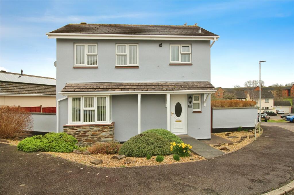 3 bedroom detached house for sale in Bideford, Devon, EX39