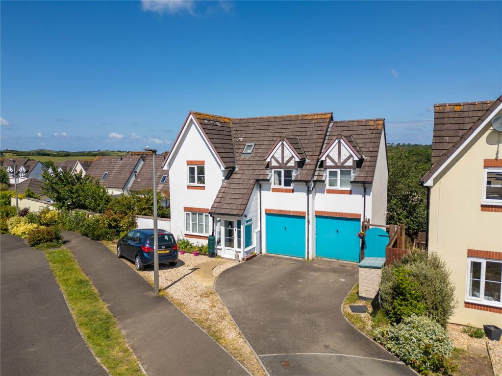 5 bedroom detached house for sale in Bideford, Devon, EX39