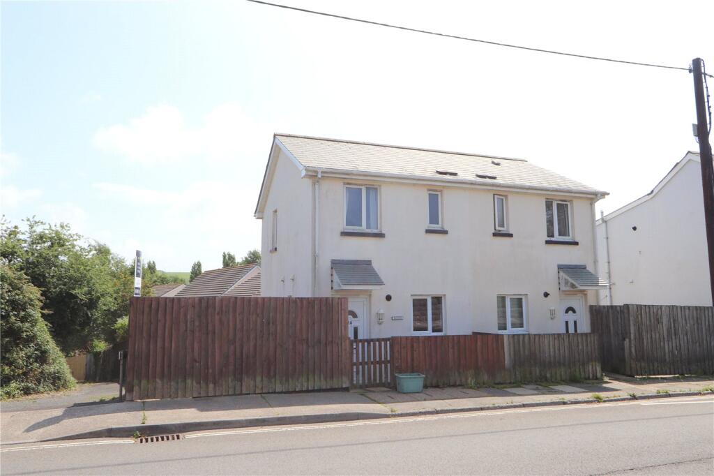 Main image of property: Handy Cross, Clovelly Road, Bideford