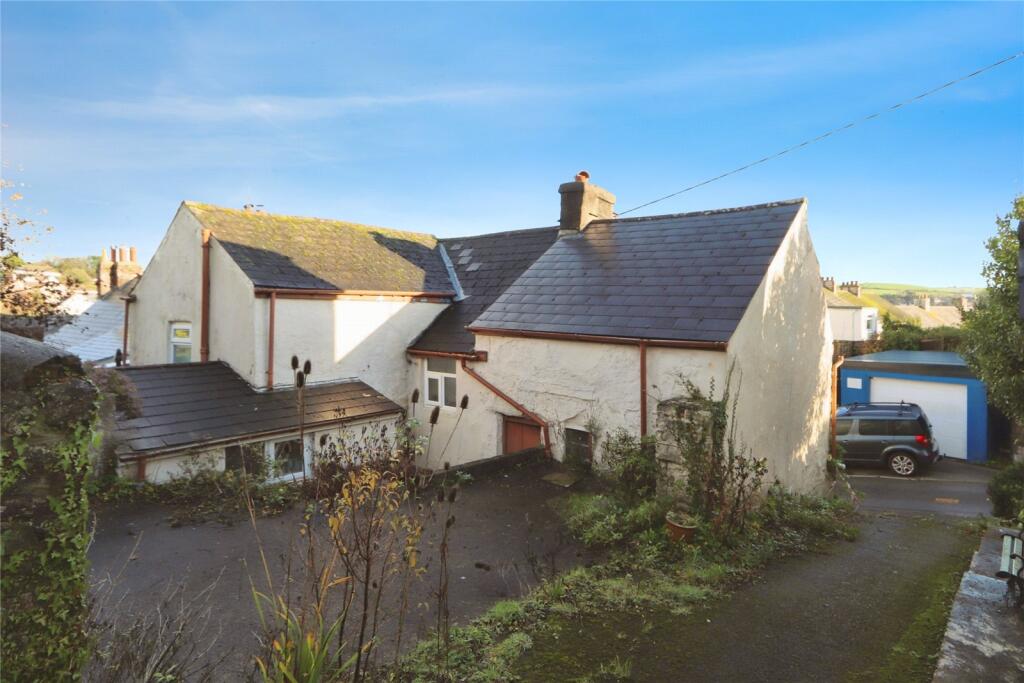 Main image of property: Pitt Hill, Appledore, Bideford