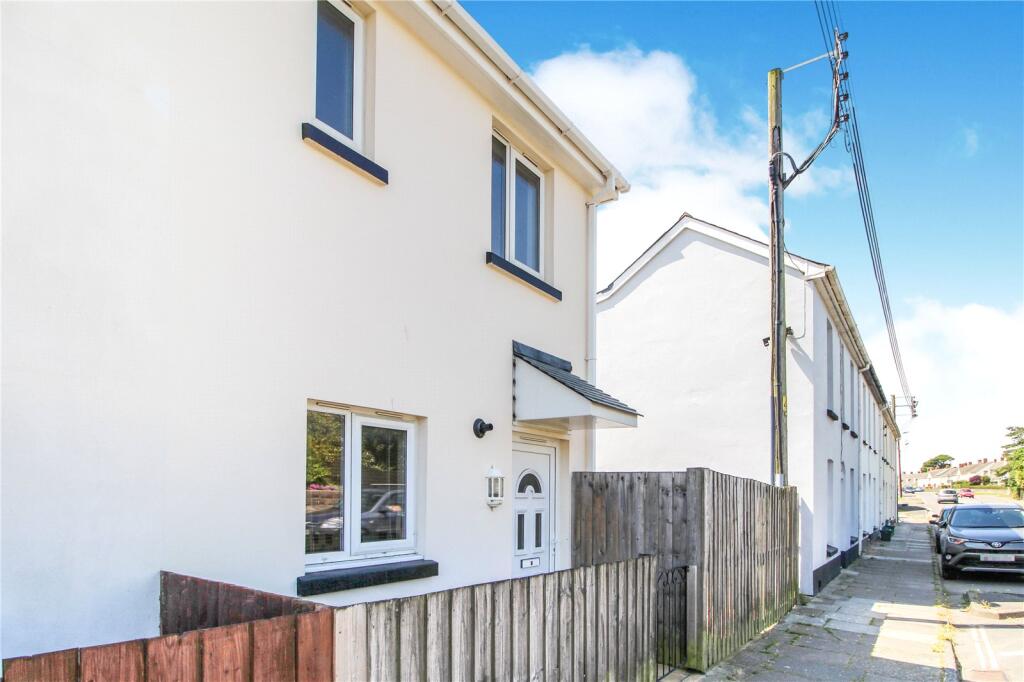 Main image of property: Handy Cross, Clovelly Road, Bideford