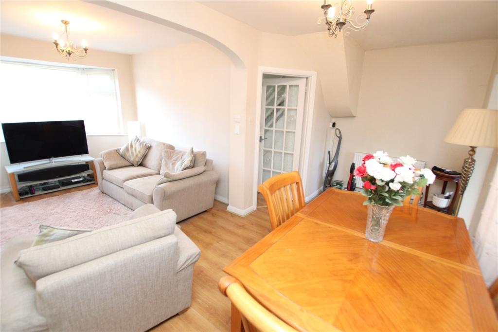 3 bedroom terraced house for sale in Orchard Rise West, Sidcup, DA15