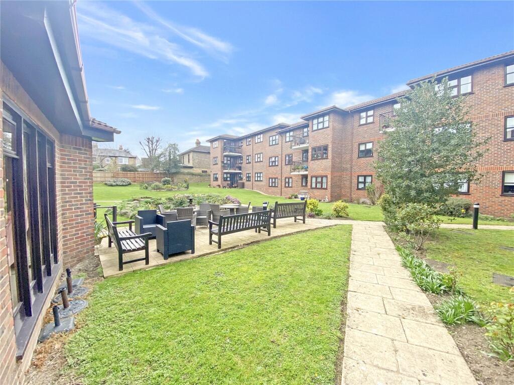 1 bedroom flat for sale in Hatherley Crescent, Sidcup, DA14