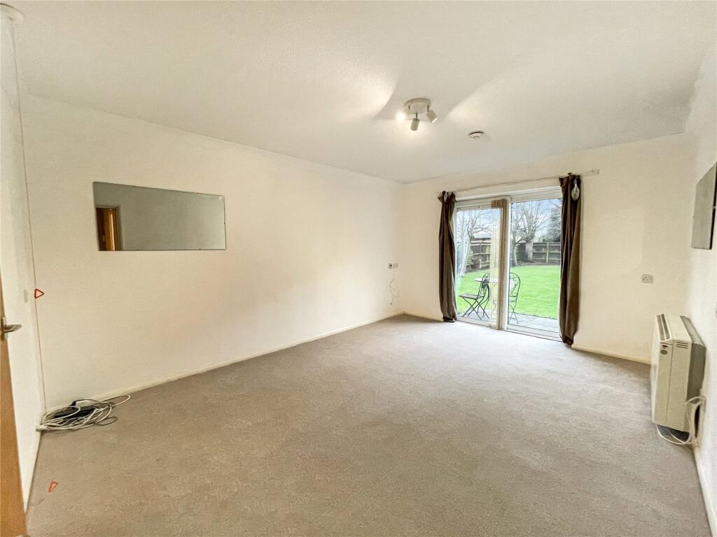 Additional property image - Bowes Close, Sidcup, DA15