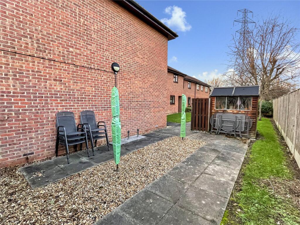 Additional property image - Bowes Close, Sidcup, DA15