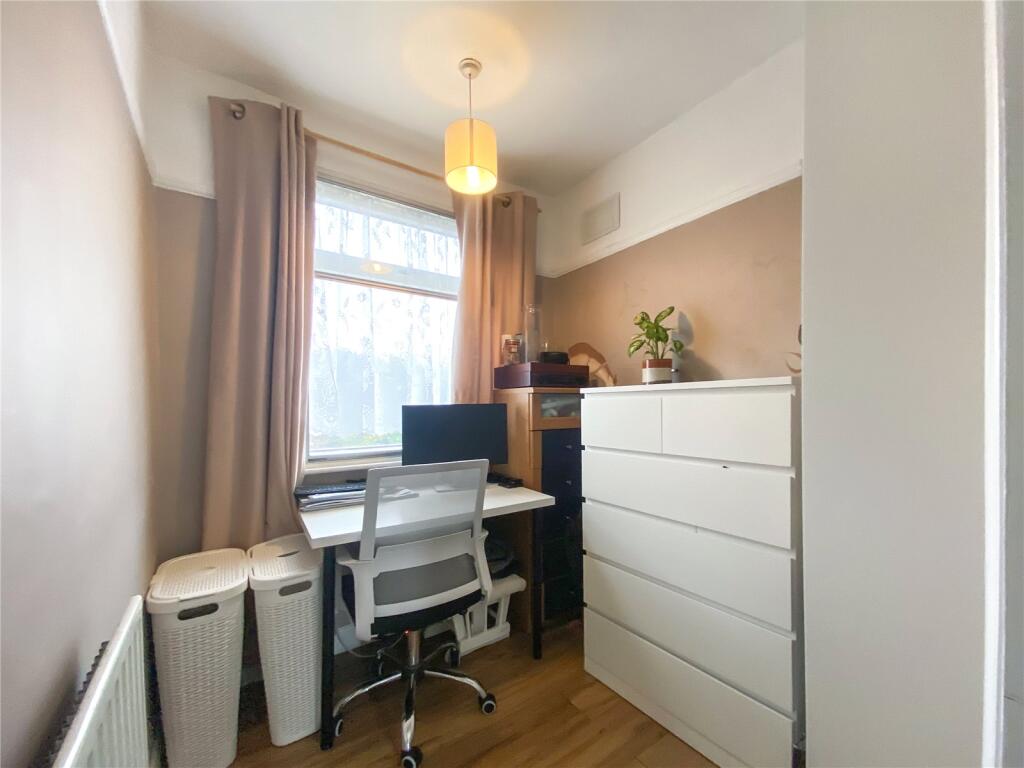 Additional property image - Park Mead, Sidcup, DA15