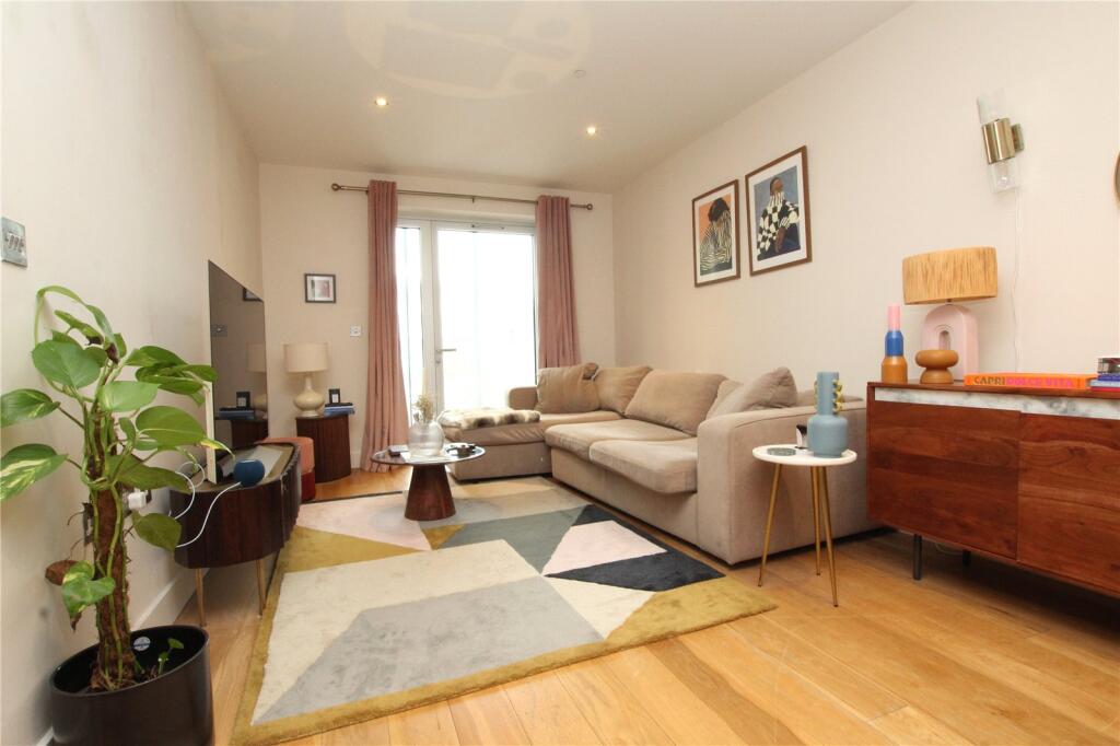 Main image of property: Love Lane, Woolwich, SE18
