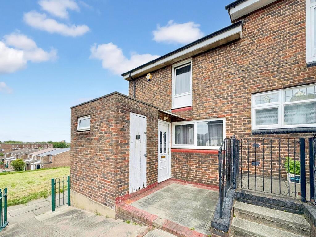 Main image of property: Sandbach Place, Woolwich, SE18