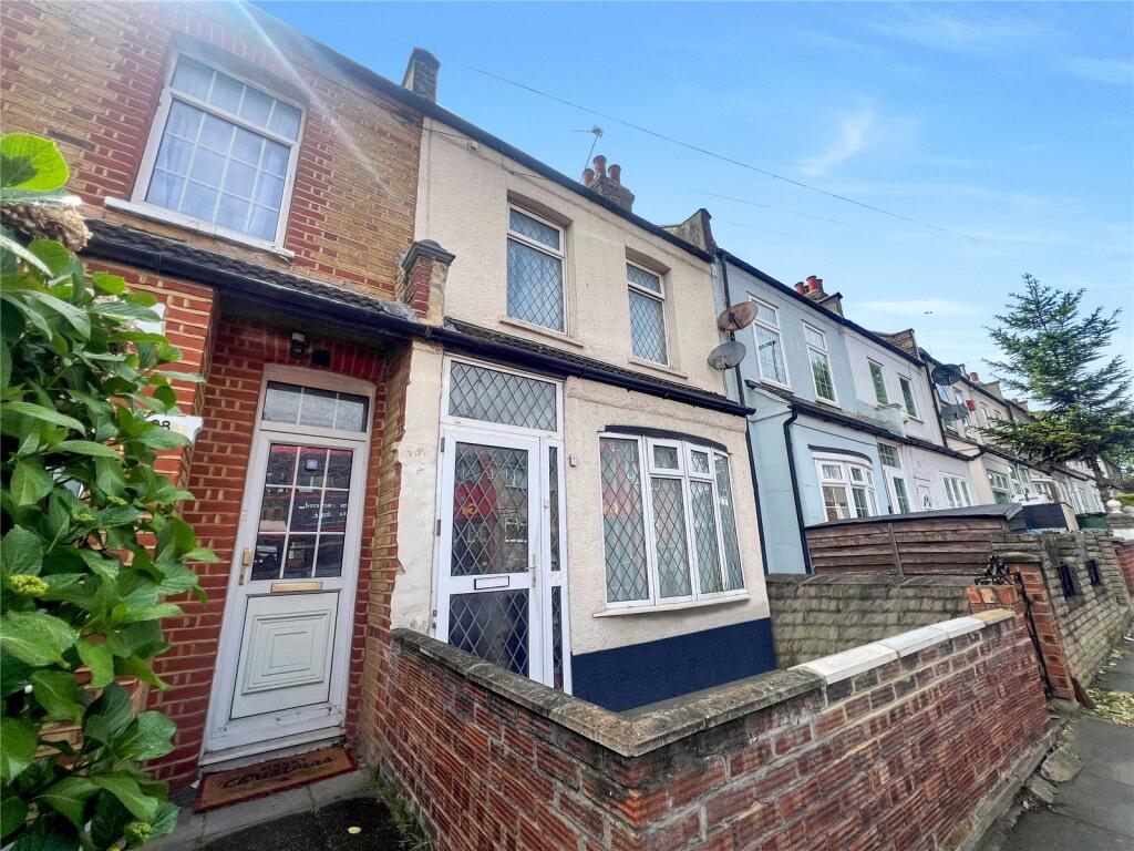 Main image of property: Swingate Lane, Plumstead Common, SE18