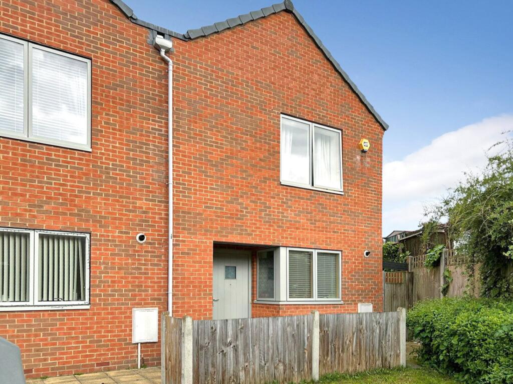 Main image of property: Black Prince Street, Plumstead, SE18