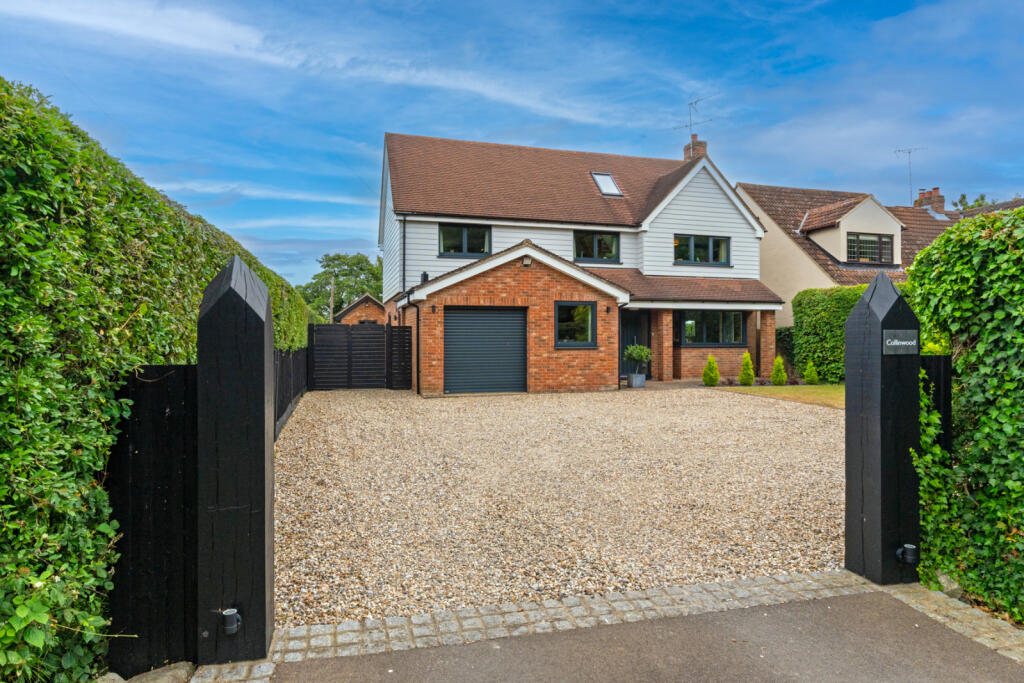 Main image of property: High Wych Lane, High Wych, Sawbridgeworth, Hertfordshire, CM21