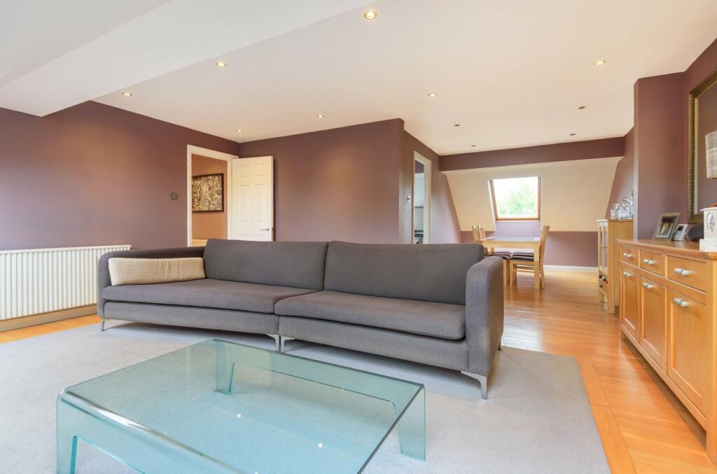 Additional property image - The Meadows, Sawbridgeworth, Hertfordshire, CM21