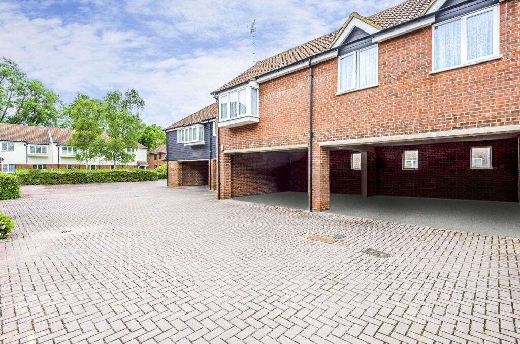 Additional property image - The Meadows, Sawbridgeworth, Hertfordshire, CM21