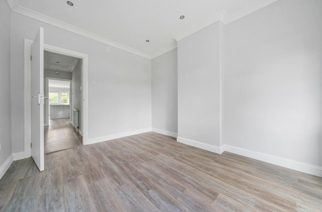 Additional property image - Chelmsford Road, Hatfield Heath, Bishop's Stortford, Essex, CM22