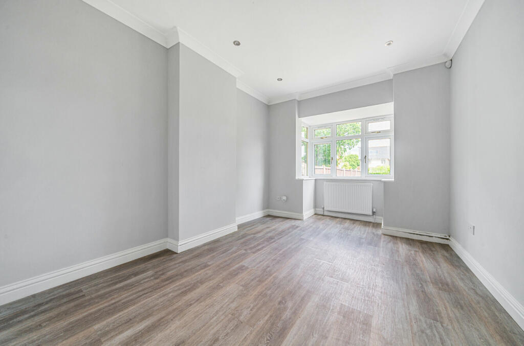 Additional property image - Chelmsford Road, Hatfield Heath, Bishop's Stortford, Essex, CM22