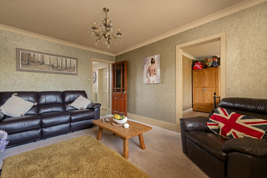 Additional property image - Sheering Lower Road, Sawbridgeworth, Essex, CM21