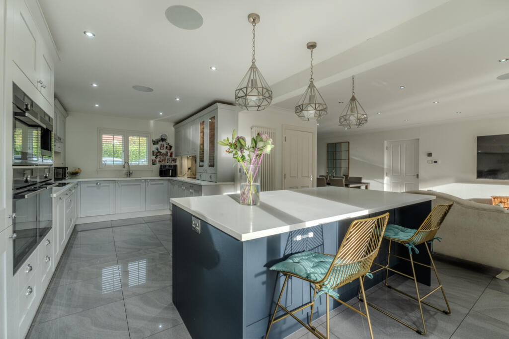 Additional property image - School Lane, Sawbridgeworth, Hertfordshire, CM21
