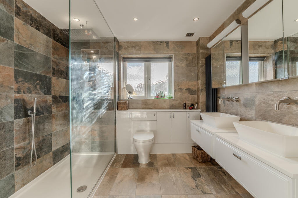 Additional property image - School Lane, Sawbridgeworth, Hertfordshire, CM21