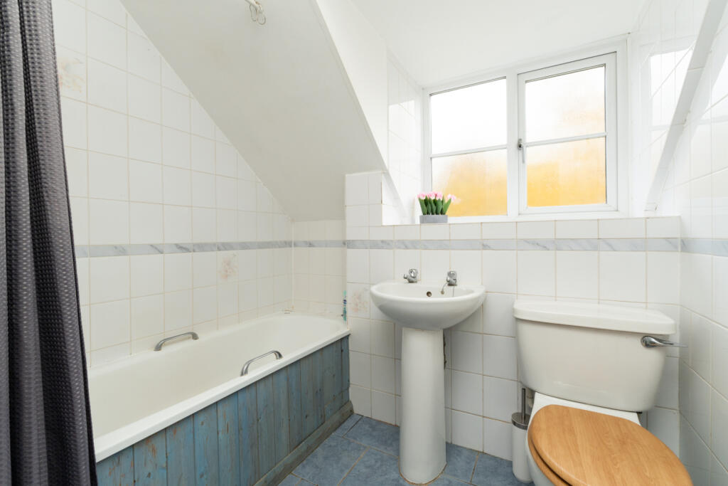 Additional property image - Lawrence Moorings, Sheering Mill Lane, Sawbridgeworth, Hertfordshire, CM21
