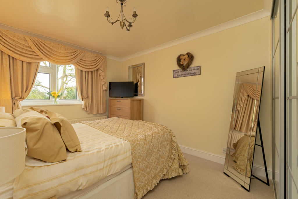 Additional property image - Allens Green, Sawbridgeworth, Hertfordshire, CM21