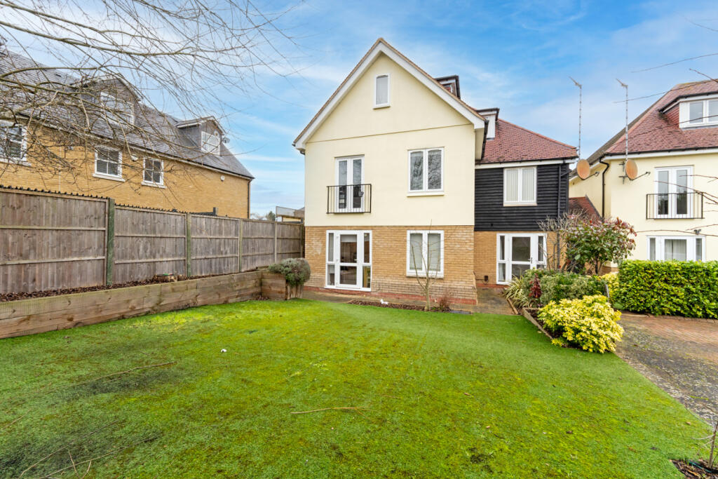 Additional property image - Cutforth Road, Sawbridgeworth, Herts, CM21
