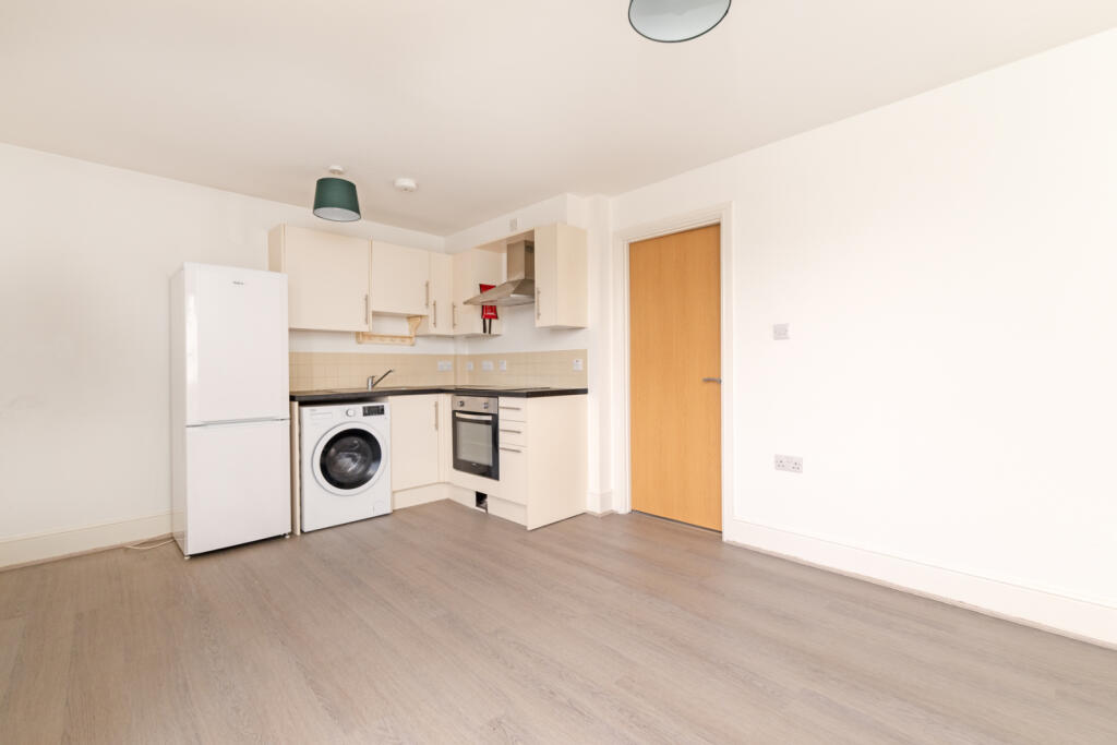 Additional property image - Cutforth Road, Sawbridgeworth, Herts, CM21