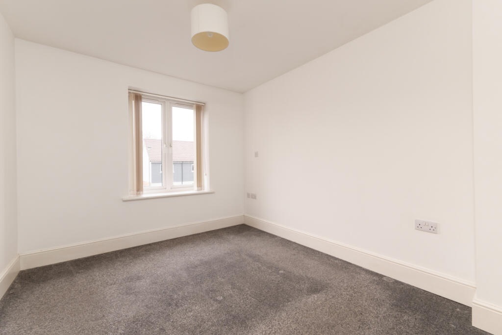 Additional property image - Cutforth Road, Sawbridgeworth, Herts, CM21