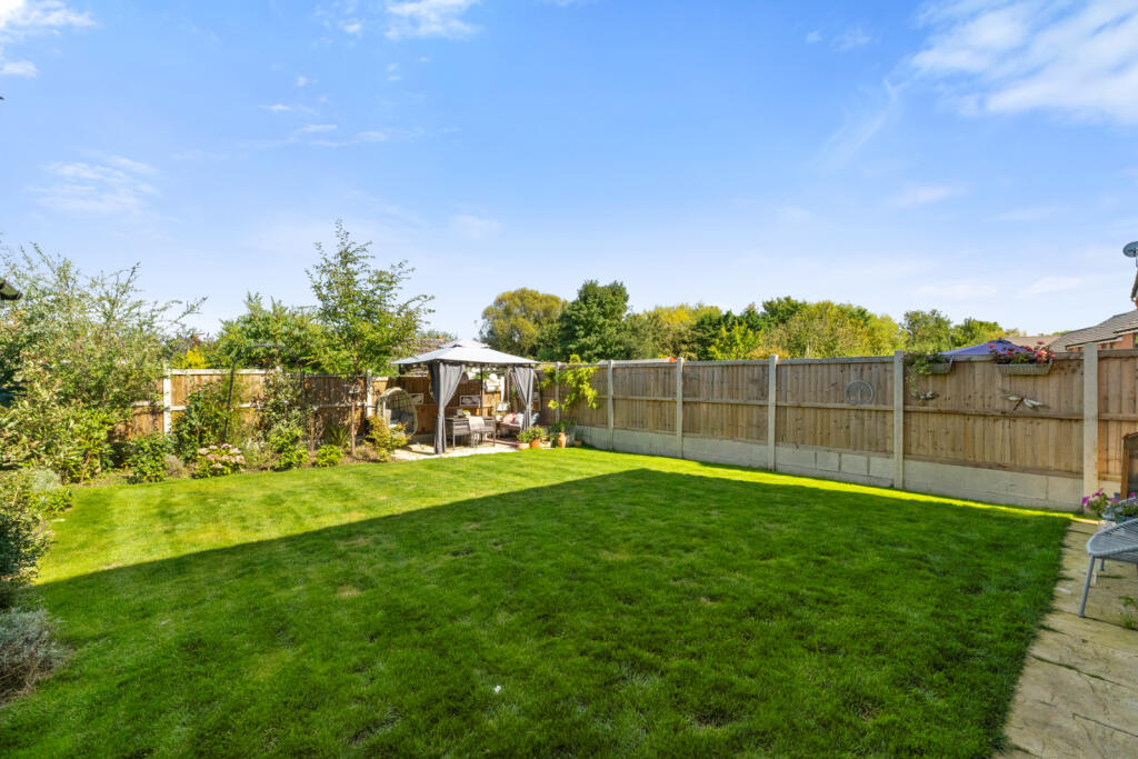Additional property image - Giffin Way, Sawbridgeworth, Hertfordshire, CM21