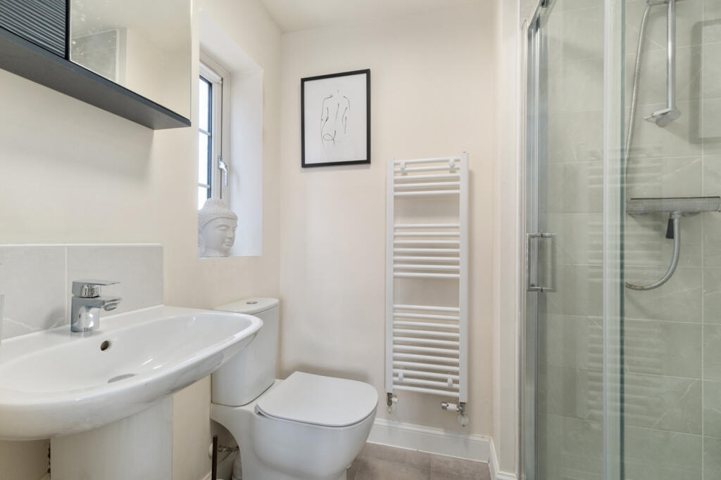 Additional property image - Giffin Way, Sawbridgeworth, Hertfordshire, CM21