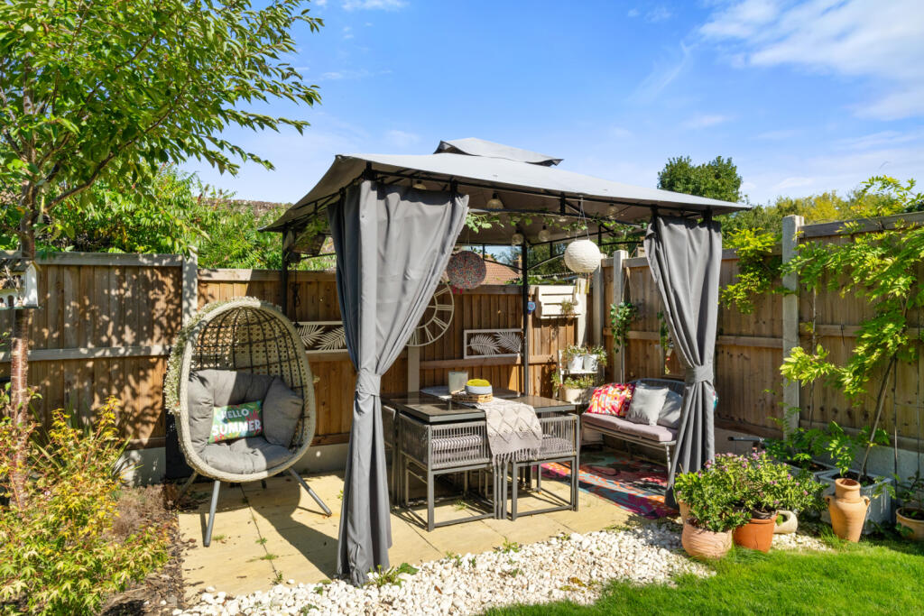Additional property image - Giffin Way, Sawbridgeworth, Hertfordshire, CM21