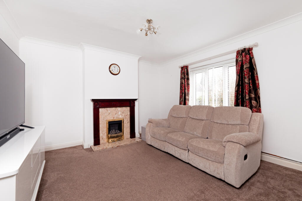 Additional property image - Sheering Lower Road, Sawbridgeworth, Essex, CM21
