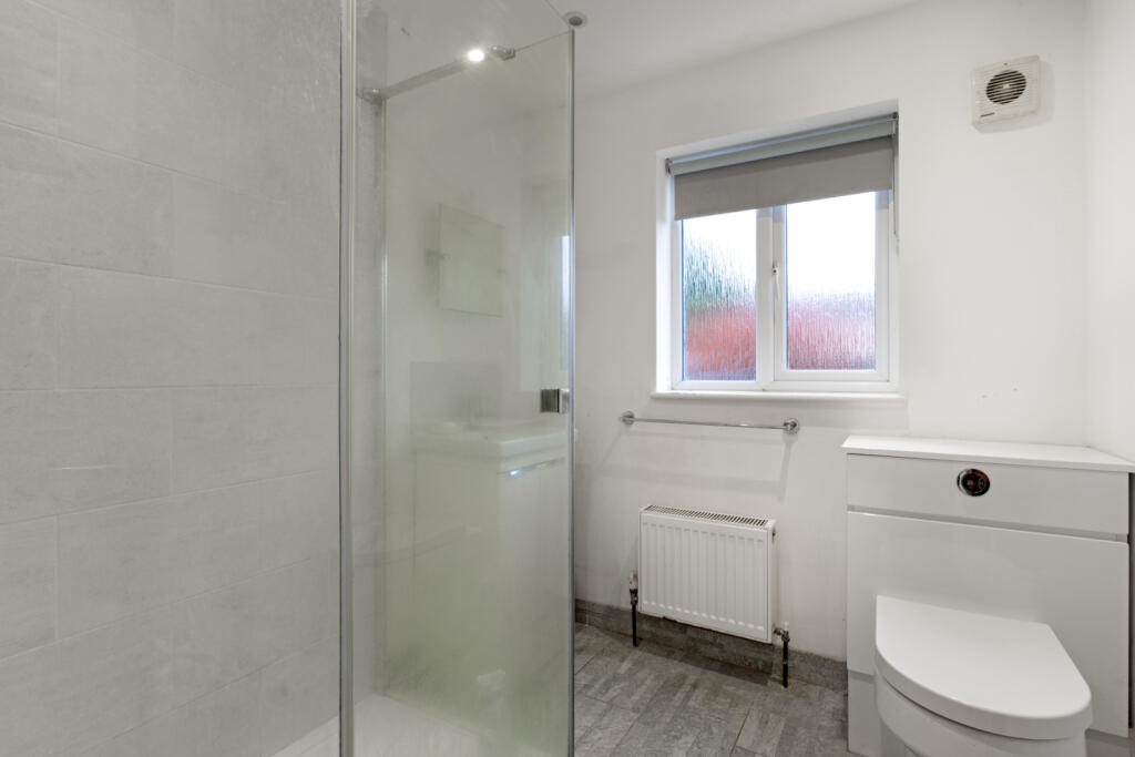 Additional property image - Sheering Lower Road, Sawbridgeworth, Essex, CM21