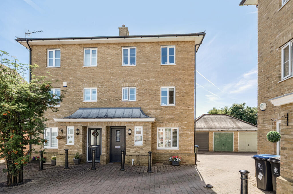 Main image of property: Sun Street, Sawbridgeworth, Essex, CM21