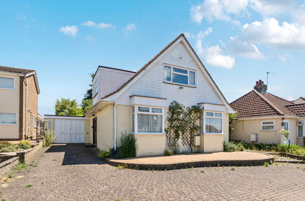 Main image of property: Sheering Lower Road, Sawbridgeworth, Essex, CM21