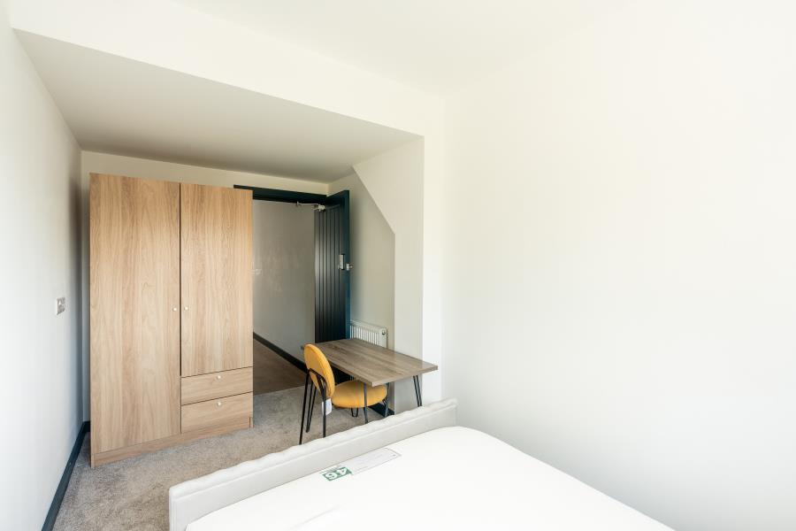 Additional property image - Fourth Avenue - Filton
